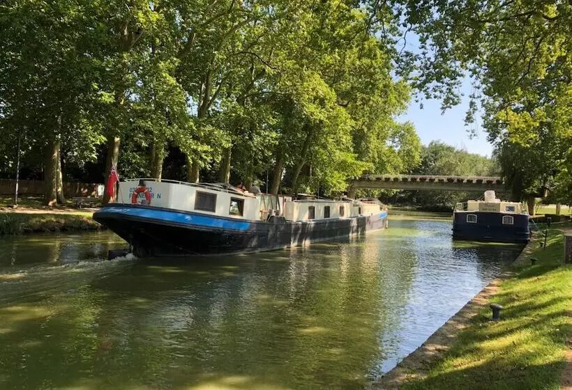 Aamiaismajoitus (B&B) Le Grenier Occitan