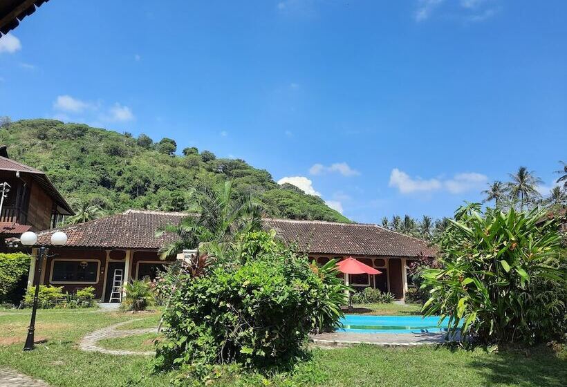 تختخواب و صبحانه Besar Bulan Baru   Senggigi