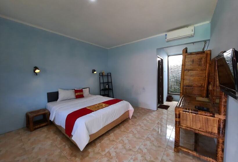 تختخواب و صبحانه Besar Bulan Baru   Senggigi