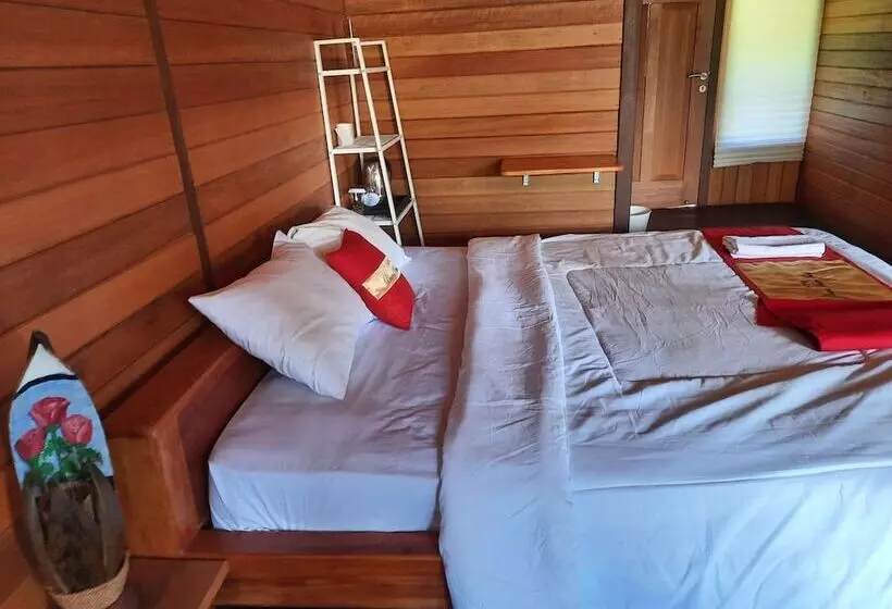 ベッドアンドブレックファースト Besar Bulan Baru   Senggigi