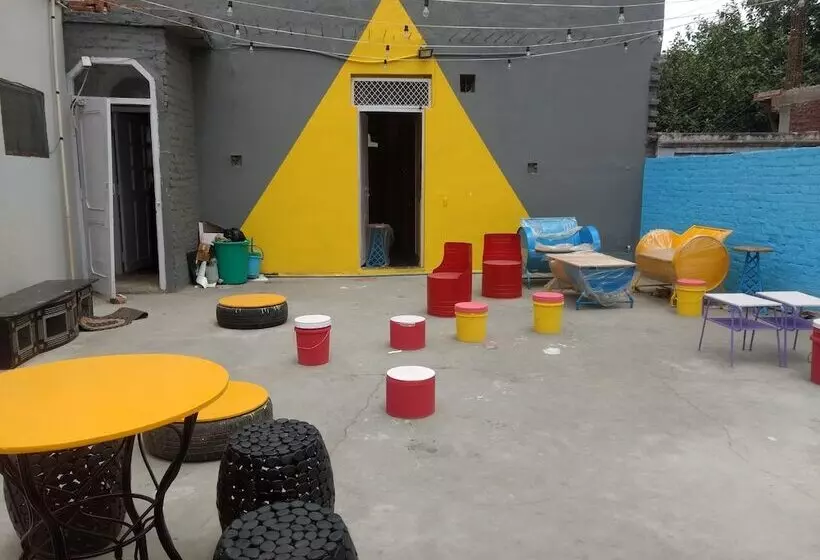 Bunk Hostel Delhi