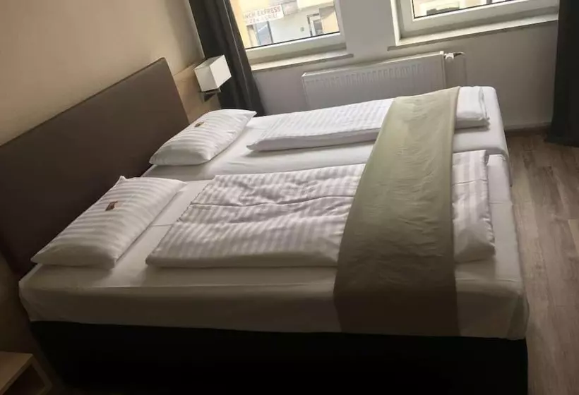 Central Hotel Duisburg