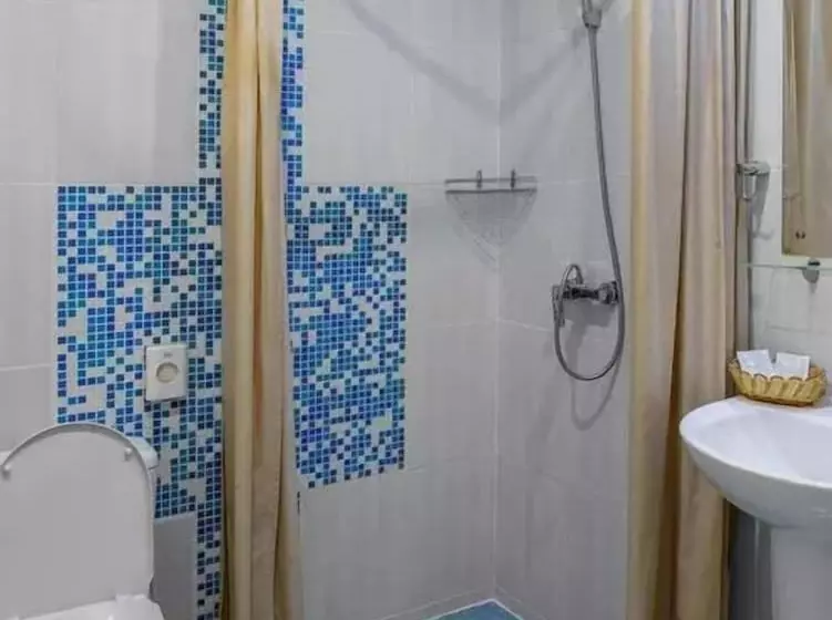 هتل Cronwell Park Nika