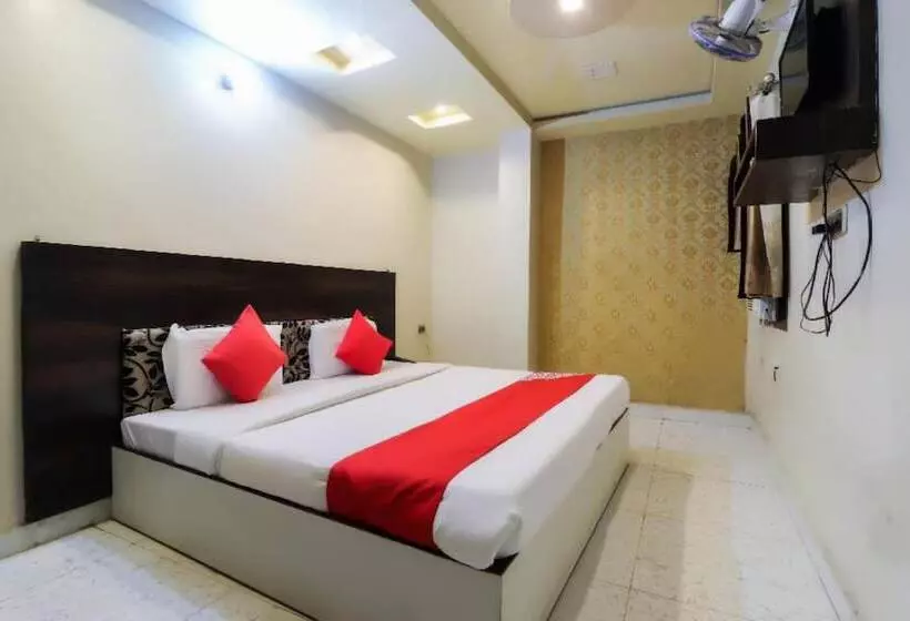 هتل Goroomgo Gouri Palace Puri