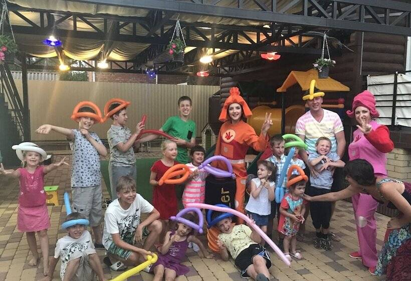 בית מלון כפרי Morskaya 250