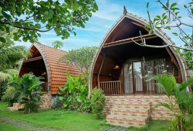 Hotelli Orange Balangan Bungalow