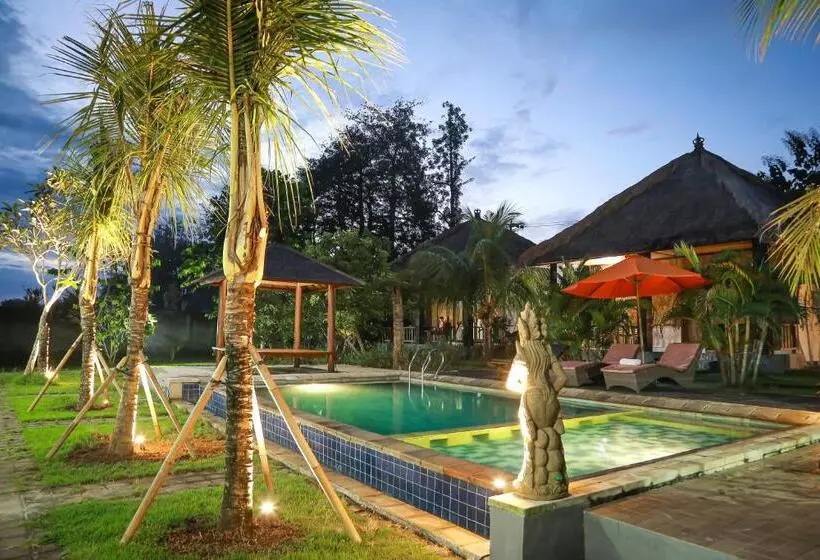 Hotelli Orange Balangan Bungalow