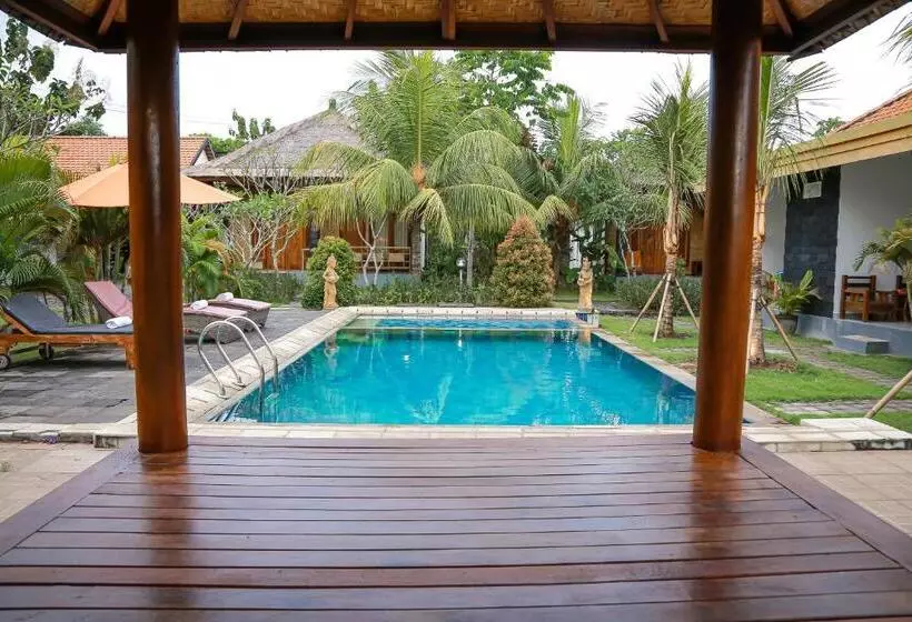 Hotelli Orange Balangan Bungalow