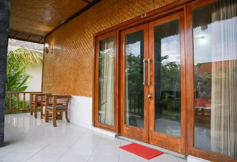 Hotelli Orange Balangan Bungalow
