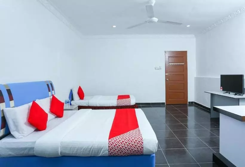 Hotelli Oyo 44112 Darvel Bay Travelodge