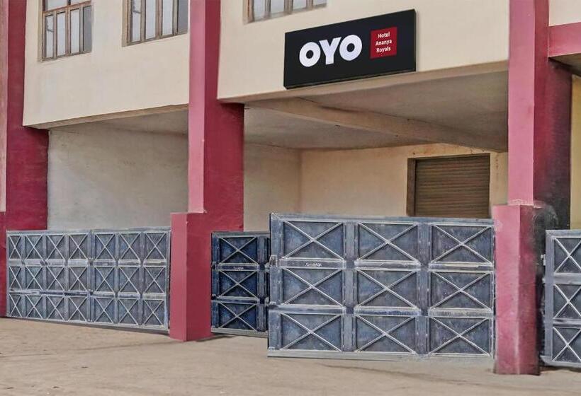 酒店 Ananya Royals By Oyo Rooms