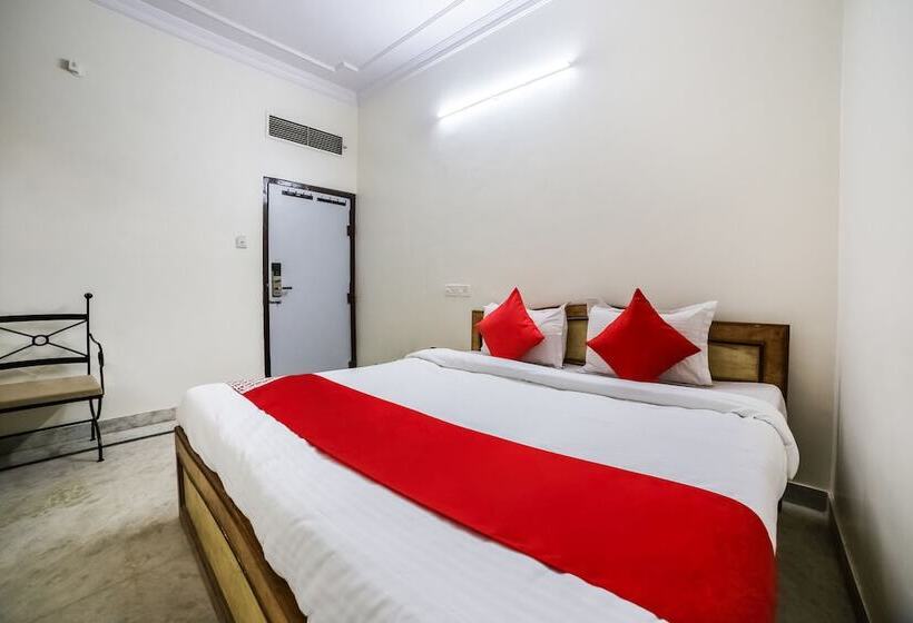 בית מלון כפרי Anshu By Oyo Rooms