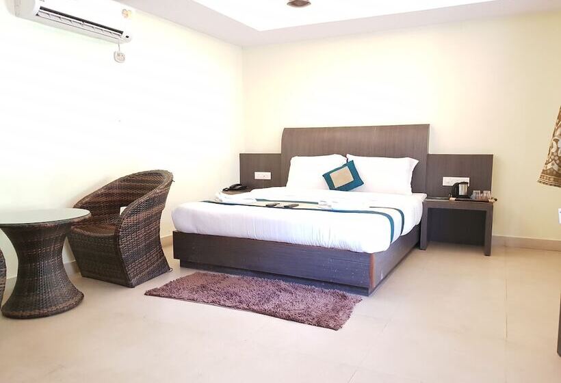 هتل De Meadows Resort