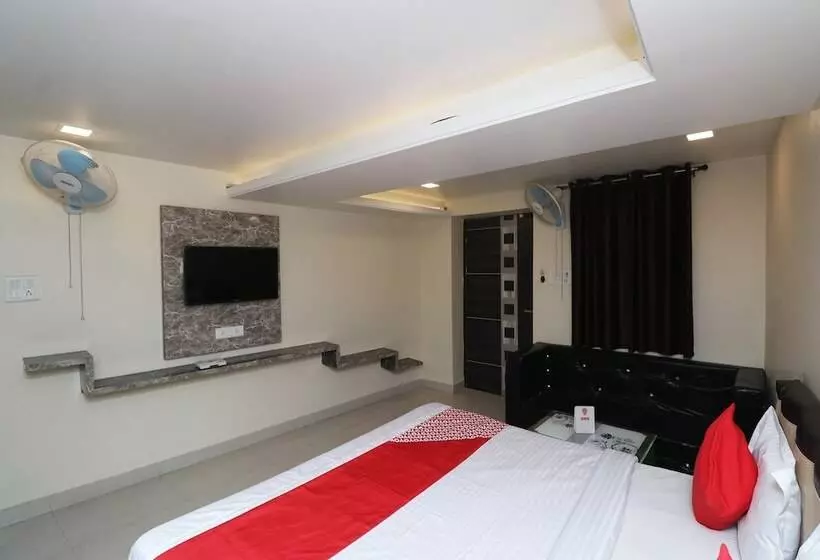 Hotelli Flagship 30884  Lr Regency