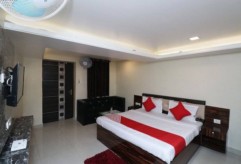 Hôtel Flagship 30884  Lr Regency