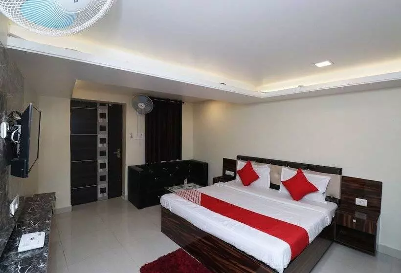 Hotelli Flagship 30884  Lr Regency