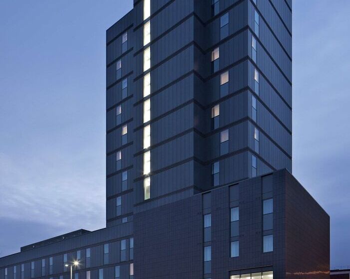 هتل Hampton by Hilton Leeds City Centre