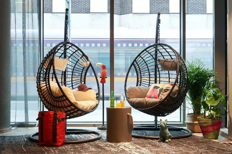 هتل Moxy Dublin City