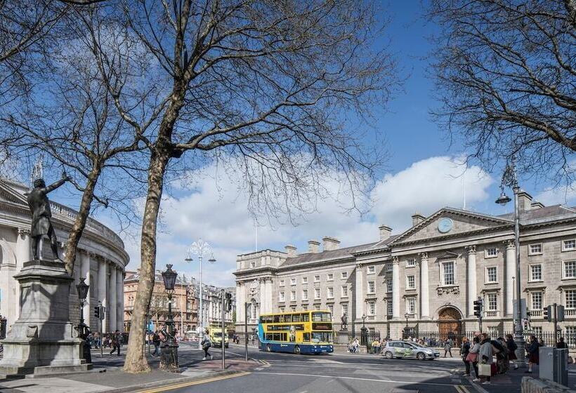 酒店 Moxy Dublin City