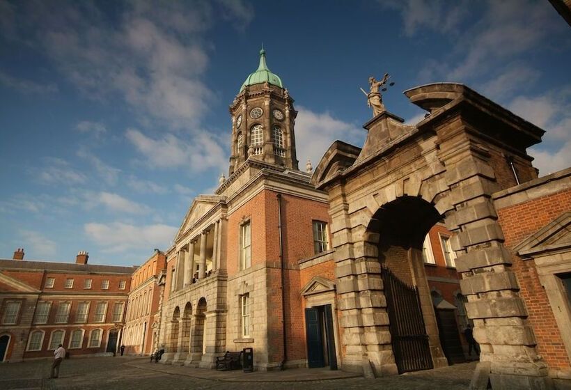 酒店 Moxy Dublin City