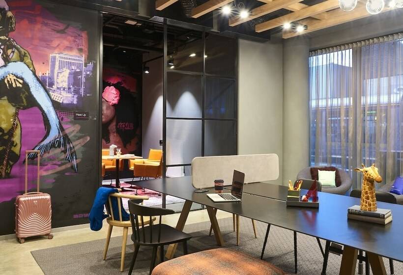 酒店 Moxy Dublin City