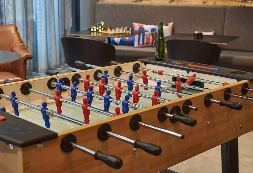 هتل Moxy Dublin City