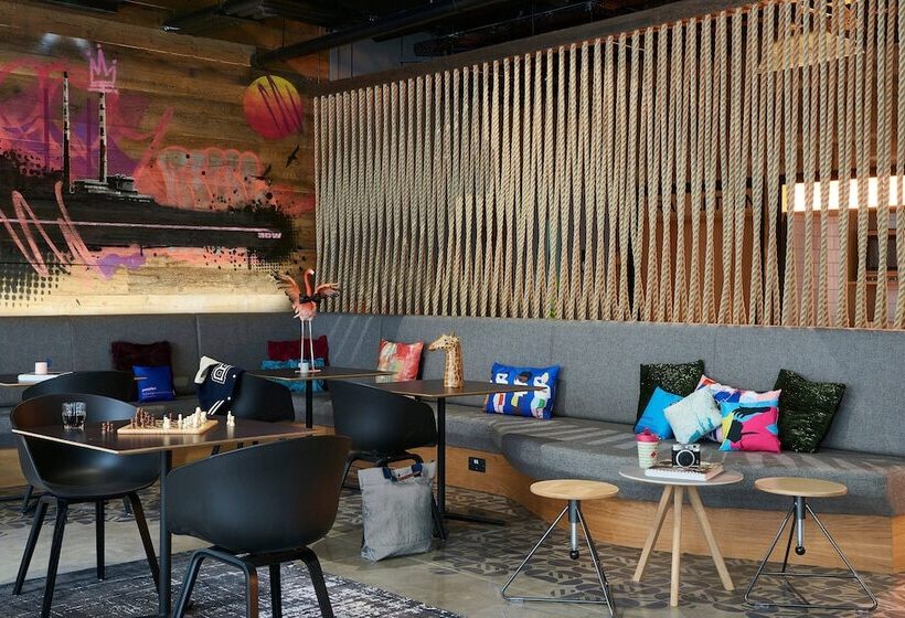 酒店 Moxy Dublin City