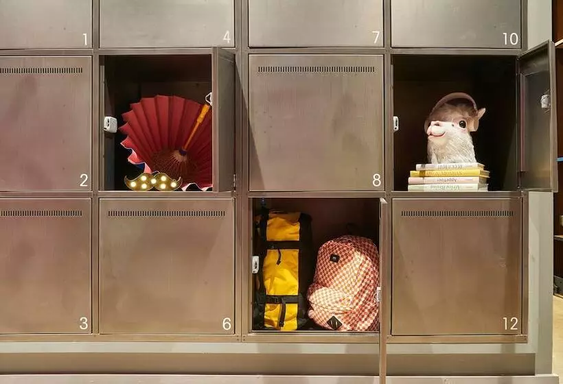 هتل Moxy Dublin City