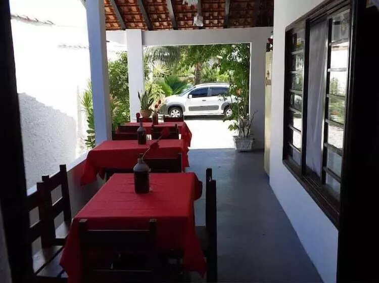 ホテル Pousada Algas Marinas