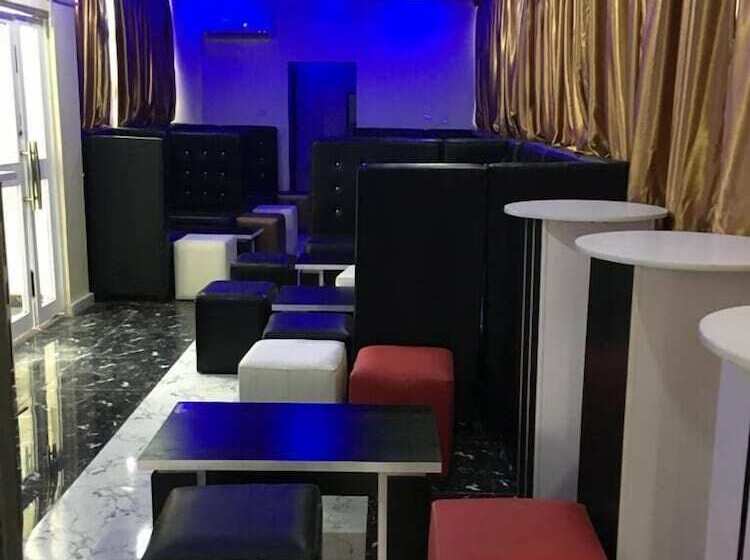 هتل Toprate Luxury