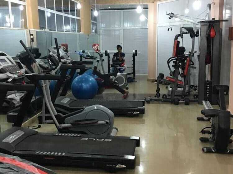 هتل Toprate Luxury