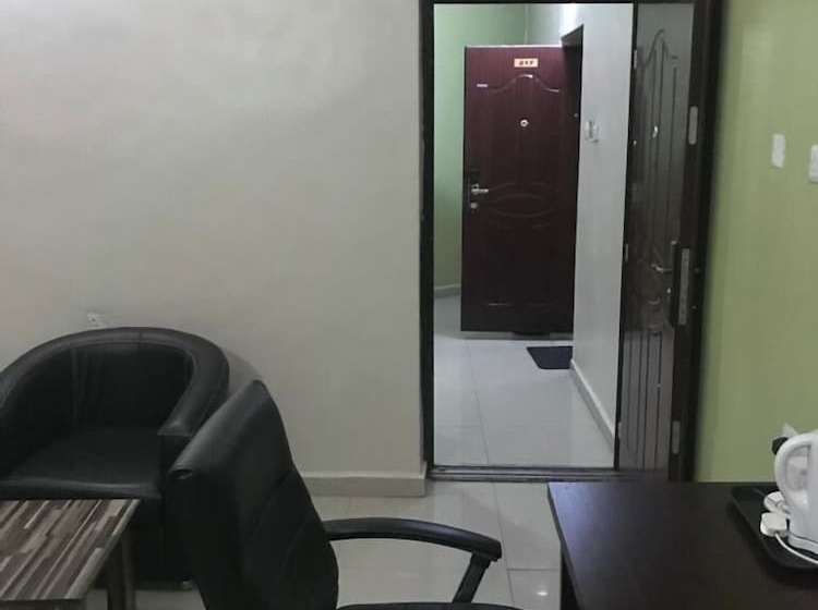 هتل Toprate Luxury