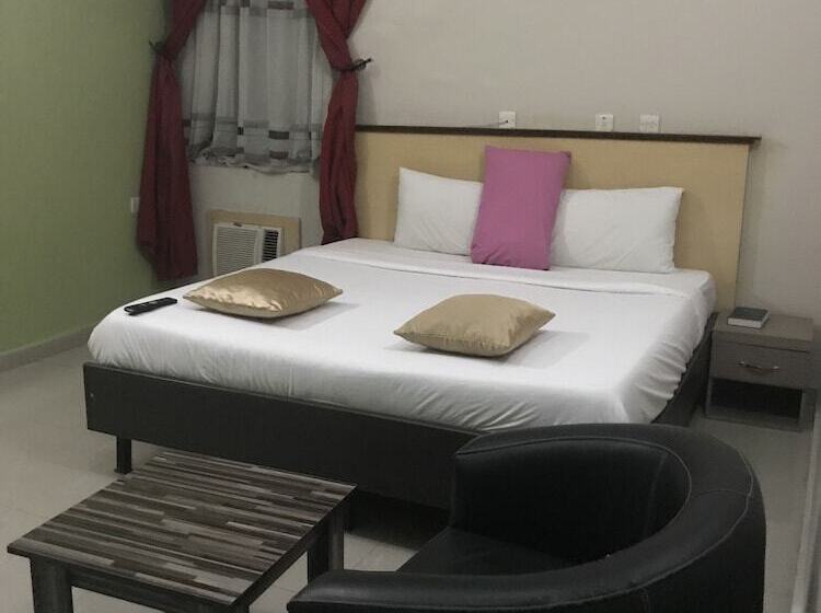 هتل Toprate Luxury