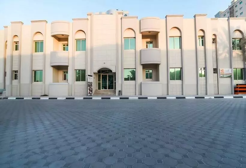 Oasis Hotel Apartment