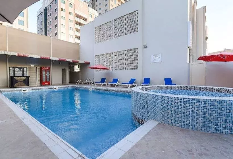 Oasis Hotel Apartment