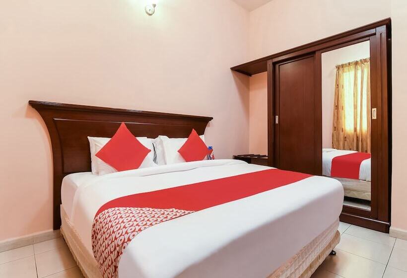 Oasis Hotel Apartment