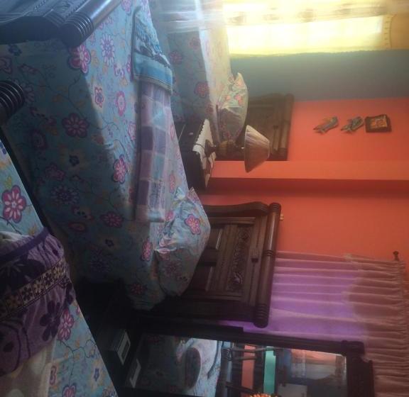 Pensionat Posada Kennedy Place High Life