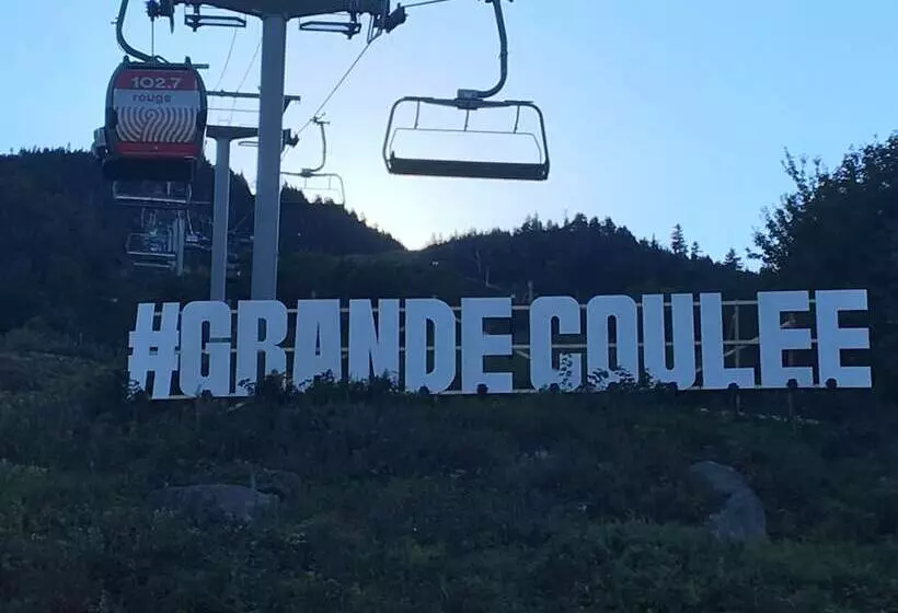 ベッドアンドブレックファースト La Maison De Ville Bed & Bistro