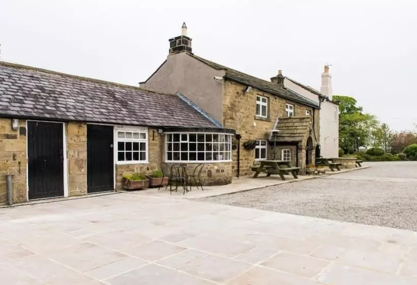 Hostelli The Sawley Arms