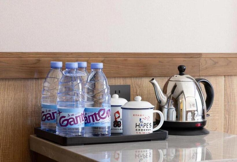 Time Traveller Hotel Near Beijing Panjiayuan Antique Market, Beijing Happy Valley, Cbd, China Zun