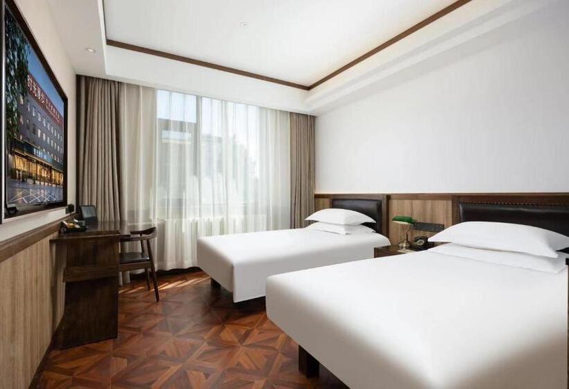 Time Traveller Hotel Near Beijing Panjiayuan Antique Market, Beijing Happy Valley, Cbd, China Zun