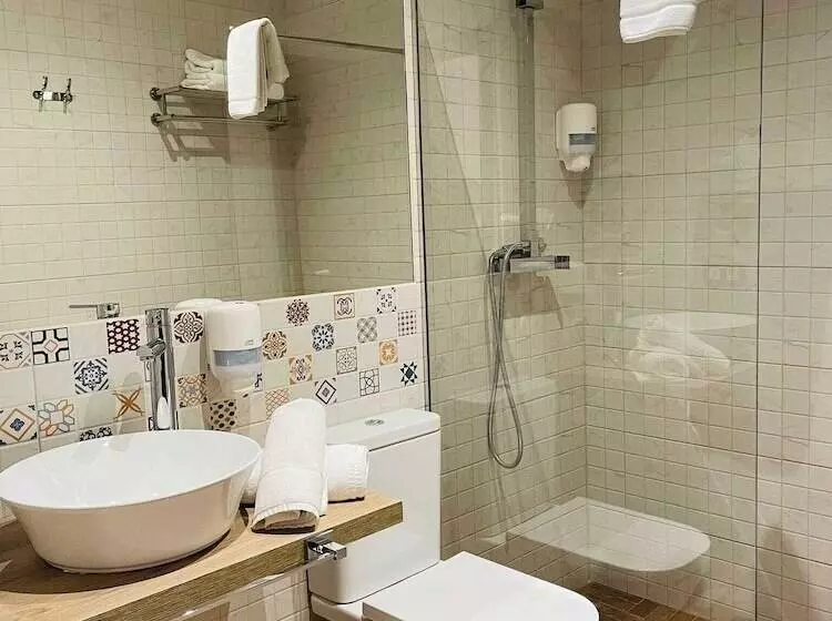 ホテル Qb Almagro Centro