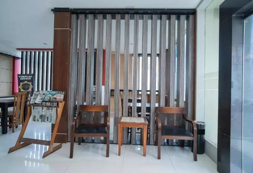 Hotelli Reddoorz Plus Near Uin Banjarmasin