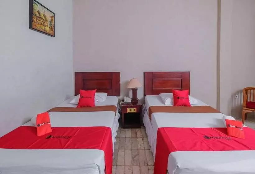 Hotelli Reddoorz Plus Near Uin Banjarmasin