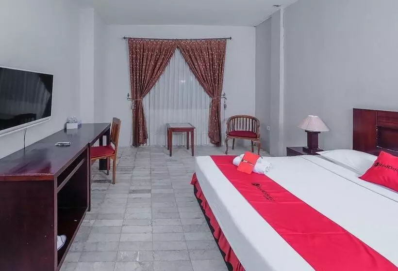 Hotelli Reddoorz Plus Near Uin Banjarmasin