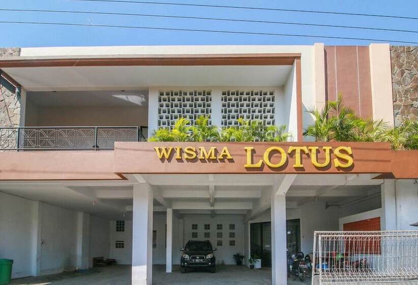 בית מלון כפרי Reddoorz Syariah Near Universitas Jenderal Soedirman