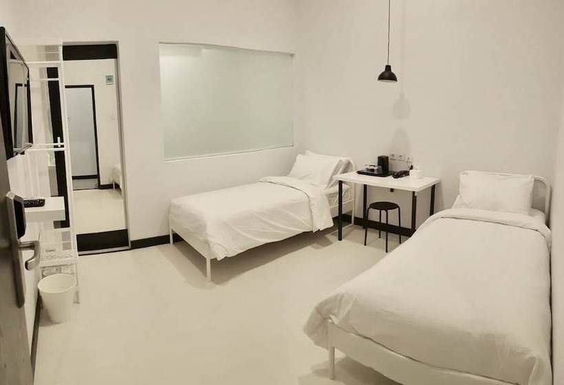 Szálloda The Alexander