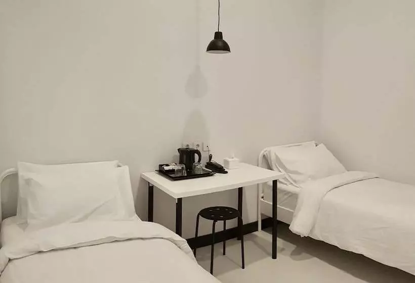 Hotelli The Alexander