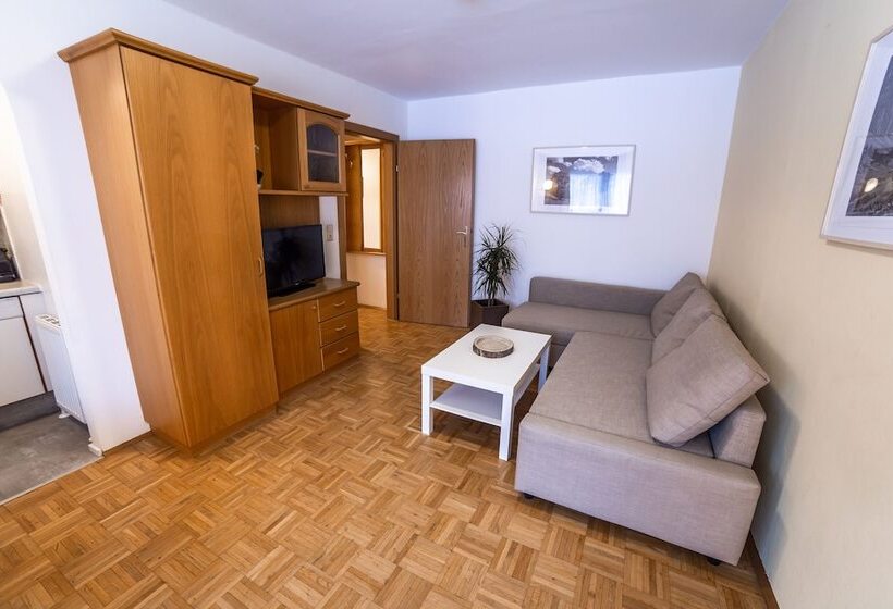 پانسیون Canisiusbrünnl