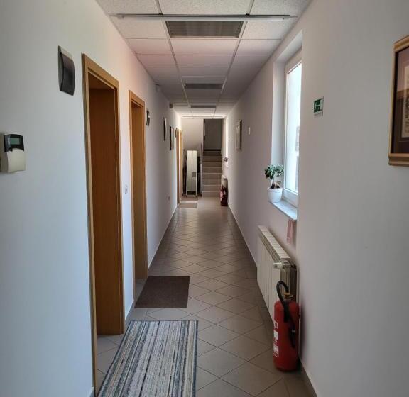 Majatalo Guest House Talas